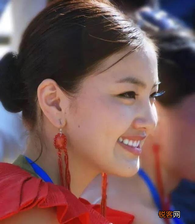 眯眯眼到底是什么意思？为什么西方人会用这个来歧视东方人？