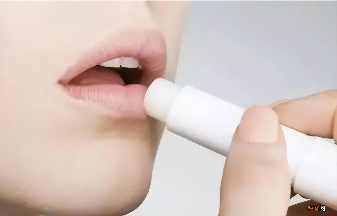怎么做好唇部护理 唇部护理不容忽视