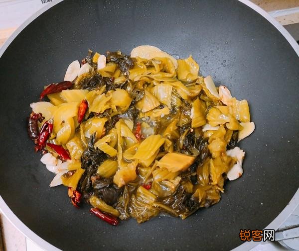 酸菜鱼的家常做法 肉嫩汤鲜酸辣开胃