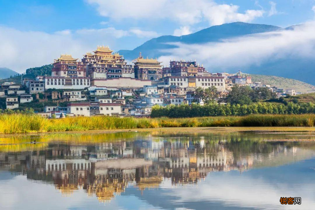 香格里拉在哪个城市 美景如画