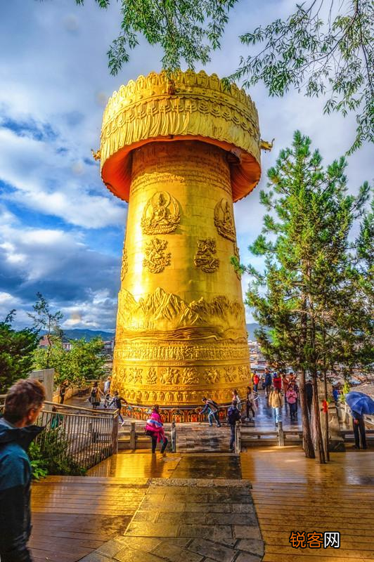 香格里拉在哪个城市 美景如画