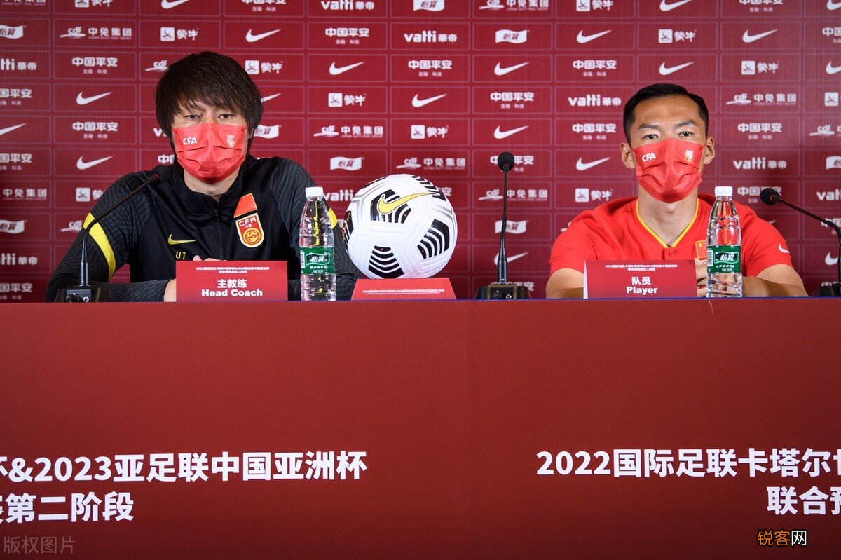 击败阿曼是国足唯一选项 李铁：要保留晋级希望就必须击败阿曼，所有球员求战欲望强烈