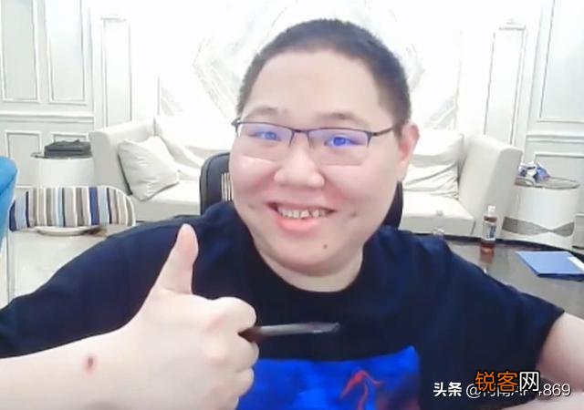 PDD直播音乐太大引员工不满,“骚猪直接怒怼,你是不是管的太多了”,你怎么看？