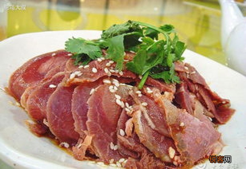 驴肉可以和茄子一起吃吗