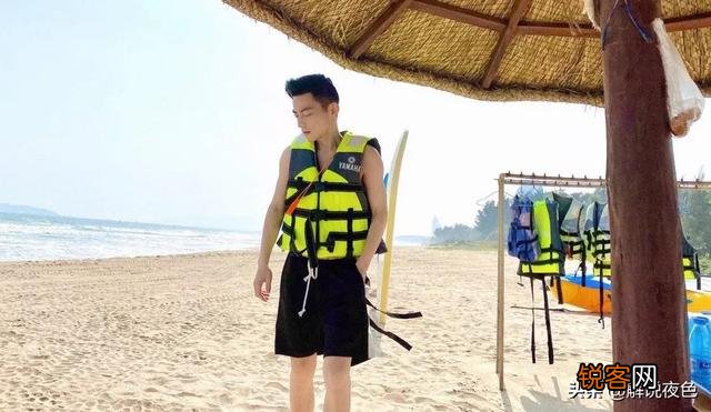 LOL霍建华自称“身高180”,路人拍照后坦白测量方式,女粉都听愣了,怎么回事？