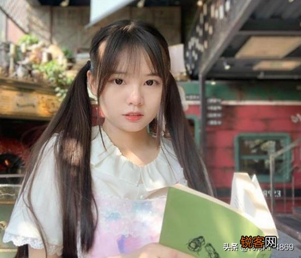 继LOL“约德尔霍建华”后,火线妹也翻船,全身照吓得粉丝退群！究竟怎么回事？