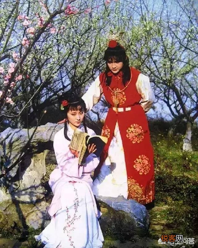 《红楼梦》的作者曹雪芹家世很好,在清朝时期是名门大族,他为什么要写《红楼梦》？