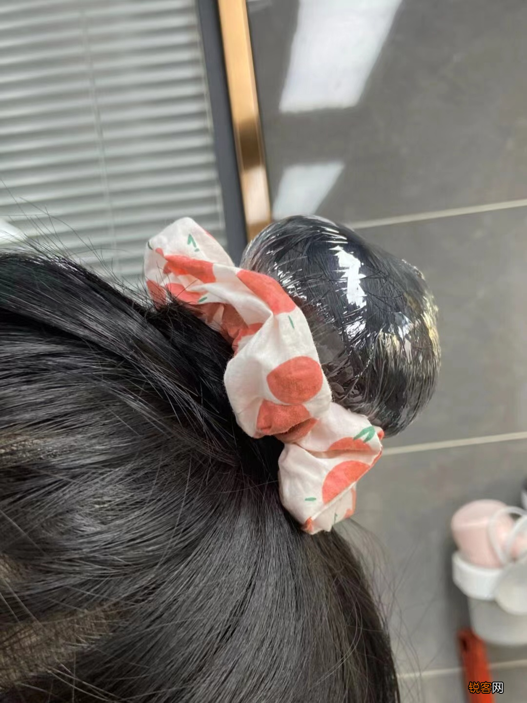 倒叙洗头法效果好吗 先涂护发素效果咋样