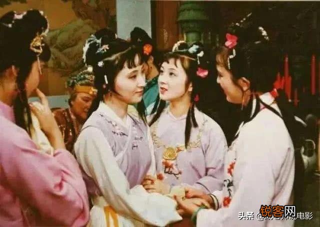 曹雪芹在《红楼梦》中到底在倡导怎样的人生价值？