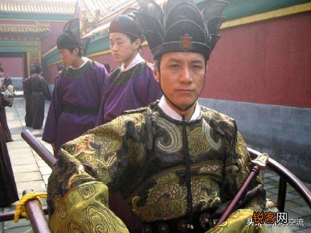 大家如何评价明代宦官冯保?