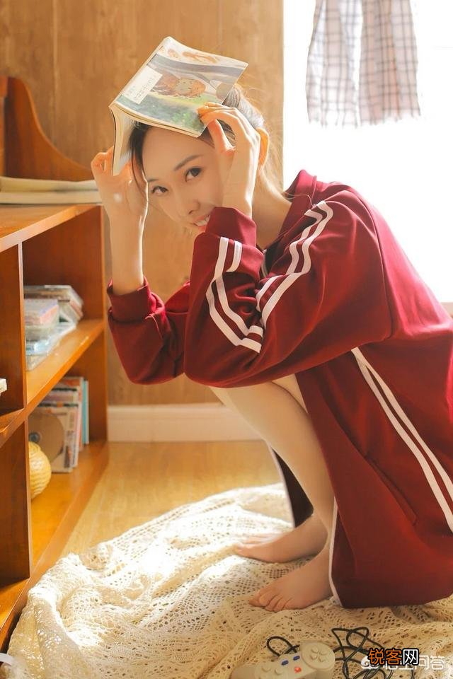 摄影拍人像就得用大光圈镜头吗？