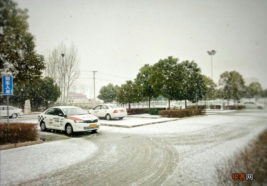 坡道定点停车和起步技巧 坡道定点停车与起步满分技巧攻略