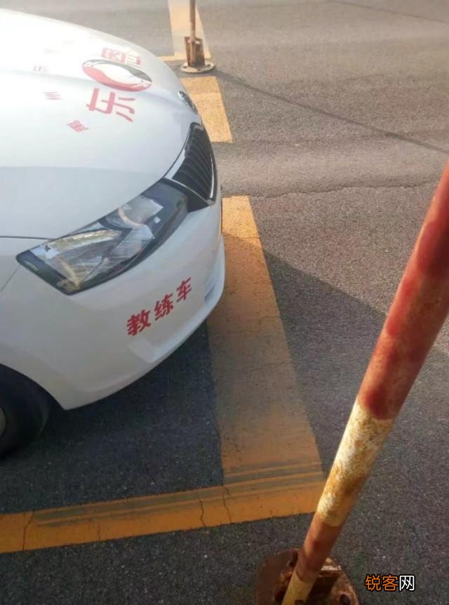 坡道定点停车和起步技巧 坡道定点停车与起步满分技巧攻略