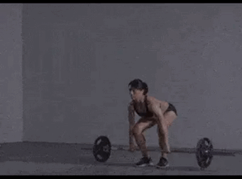 负重增肌女生需要多重 负重增肌才是永葆青春
