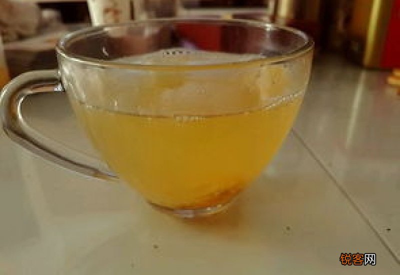 柠檬可以和茶一起泡吗