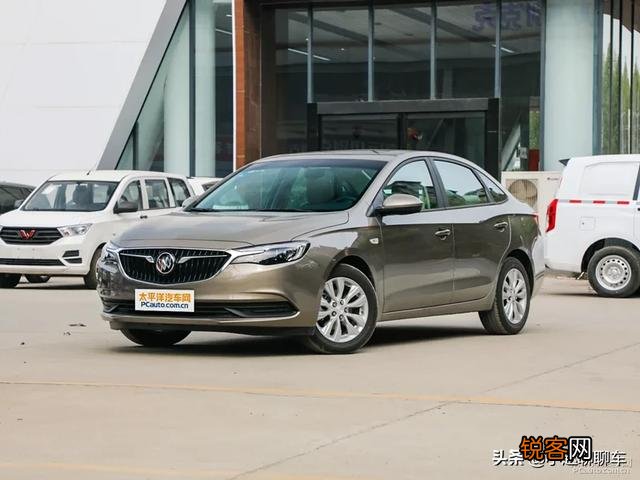 大家推荐一下10万以下家用车？