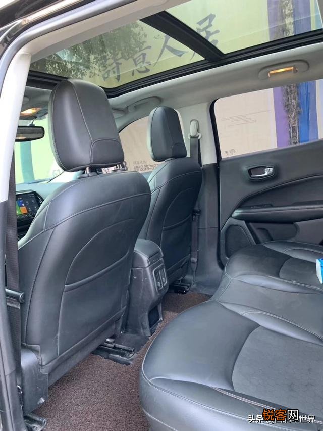 想买辆车,预算10万左右,10万以内更好,求推荐？