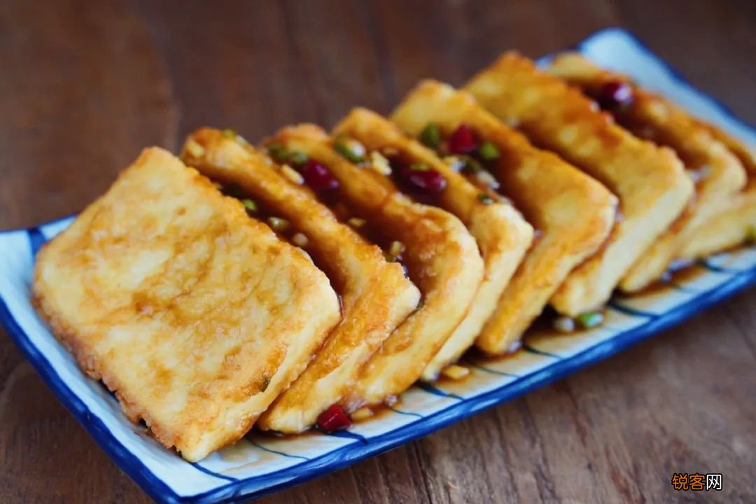 豆腐外焦里嫩怎么做 一个鸡蛋就足够