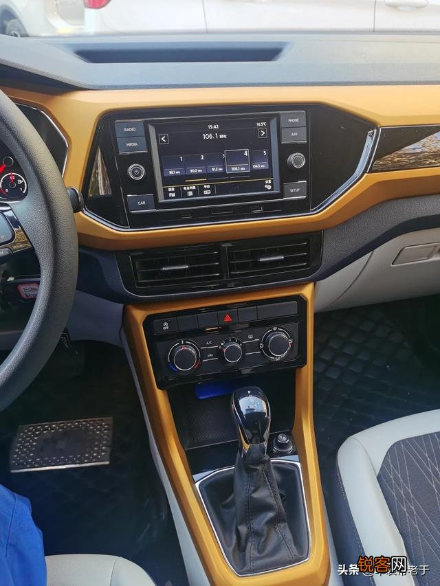 疫情解除,想买辆10万的小型SUV,目前哪款口碑最好？