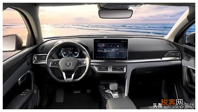 本人想买车,裸车十万元,最好是SUV,有比较适合的推荐吗？