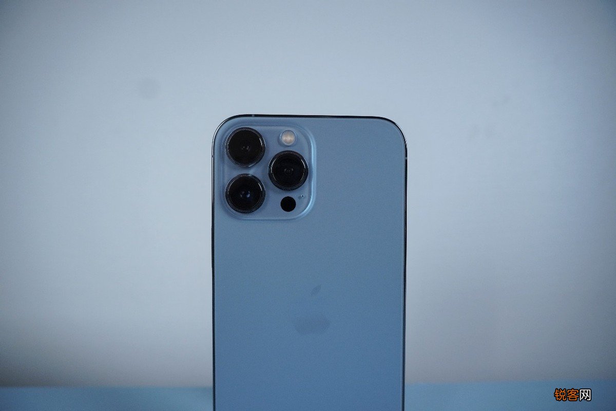 iPhone13上手体验 性能依旧最强