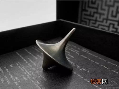 《盗梦空间》七年悬案终揭晓,小李子是否回到现实电影早给出答案？
