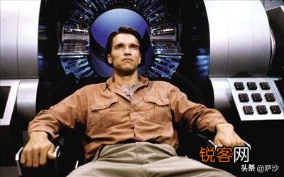 《盗梦空间》七年悬案终揭晓,小李子是否回到现实电影早给出答案？