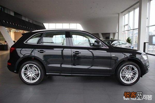 提车时,4S店说少开发票金额的话可以省购置税,是真的吗？