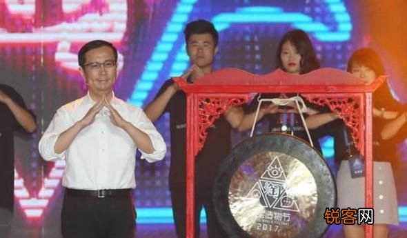 阿里人才辈出,为什么马云偏偏选中张勇呢