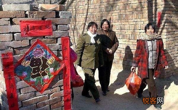 结婚第一年到亲戚家拜年