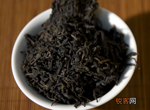 黑茶不适合哪些人群喝 什么人不能吃黑茶 快看看你能喝吗