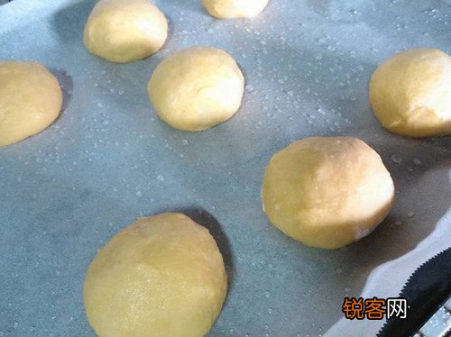 日式地瓜牛奶小餐包