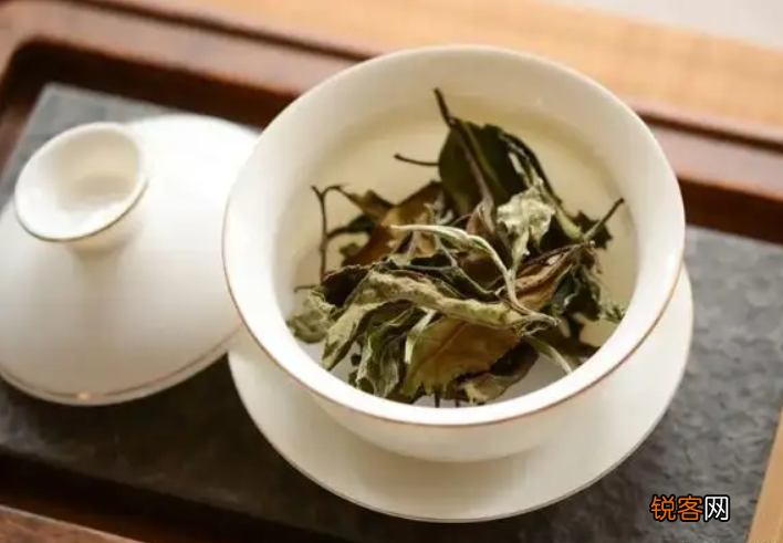 女人喝白茶有什么好处 女性饮用白茶对身体的益处介绍