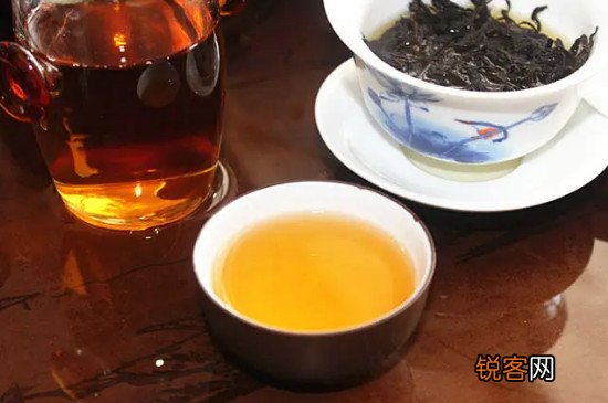 喝了一年红茶 把胃病喝好了