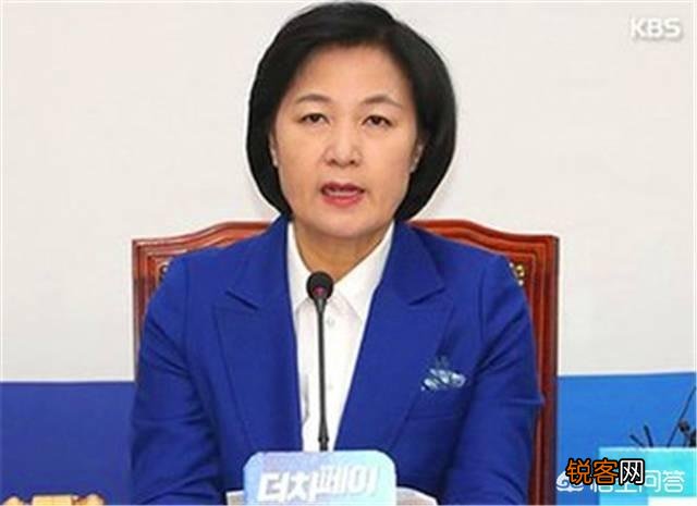 朴槿惠落得如此下场,到底是文在寅还是法律在跟她过不去？