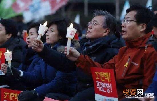 朴槿惠落得如此下场,到底是文在寅还是法律在跟她过不去？