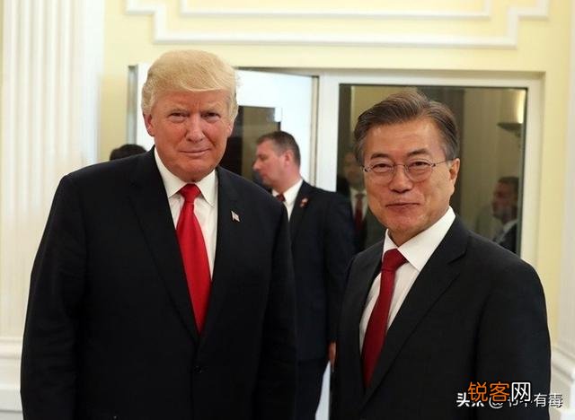 韩国总统文在寅得罪日本、得罪俄国,遭到日本制裁、俄国不满,会不会因此下台？