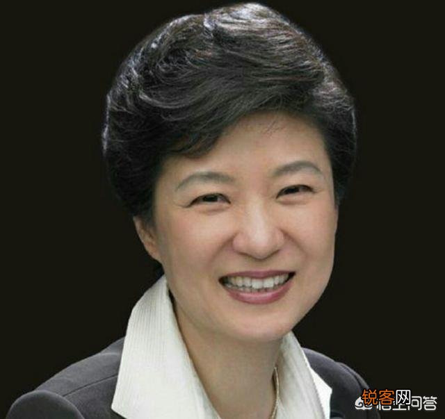 卢武铉自杀、朴槿惠被审判、李明博面临被抓,韩国总统怎么了？