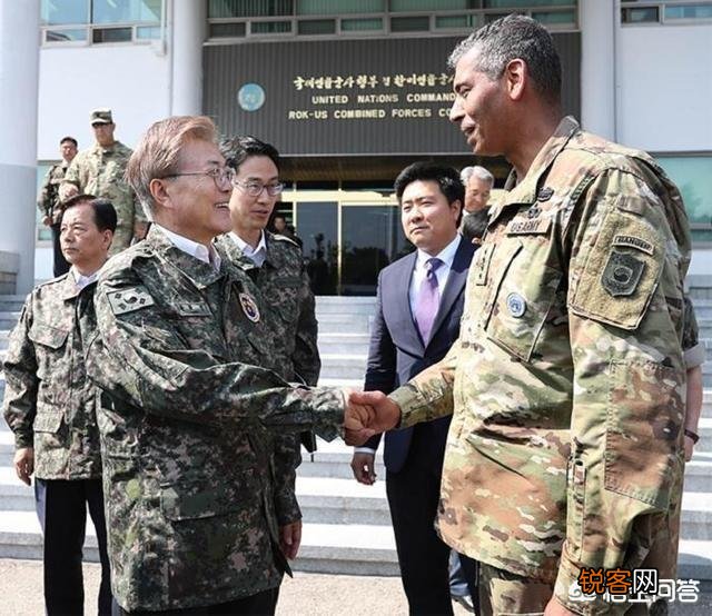 文在寅和卢武铉各方面情况大致相同,人生结局会如何？