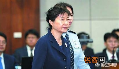 文在寅和卢武铉各方面情况大致相同,人生结局会如何？