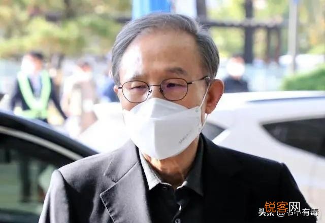 文在寅把3个前总统押上了审判台,难道就不担心被反攻倒算吗？