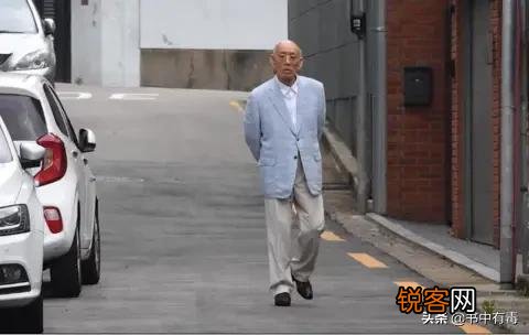 文在寅把3个前总统押上了审判台,难道就不担心被反攻倒算吗？