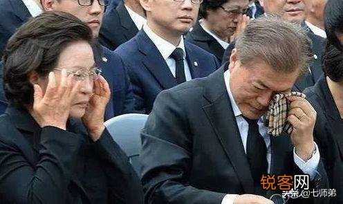 李明博被判17年。韩国总统为什么无一善终？