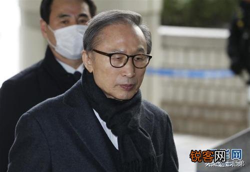 李明博被判17年。韩国总统为什么无一善终？
