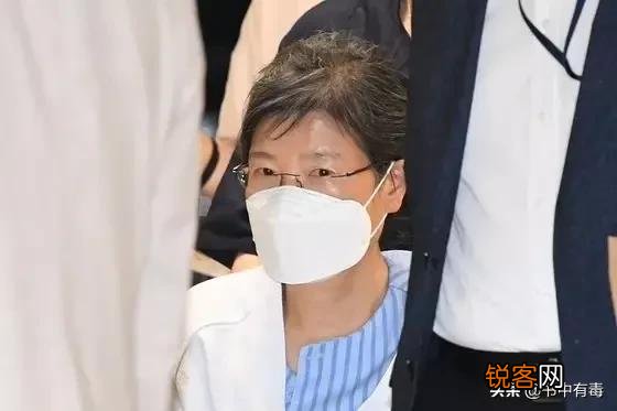 前总统全斗焕去世了,他欠下的991亿赃款怎么办？