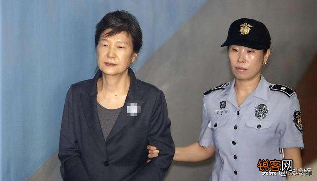 韩国前总统朴槿惠特殊活动费一案判决结果出来了,韩国政府态度大转变,朴槿惠又要失望了吗？