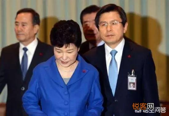 朴槿惠把自己嫁给了韩国,却落得一个锒铛入狱的下场,她会后悔吗？