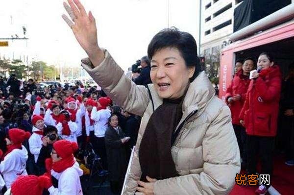 朴槿惠下场可悲,她和韩国民众究竟是谁背叛了谁？