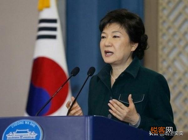 朴槿惠成为韩国历史上坐牢最长前总统,文在寅有在背后下手吗？