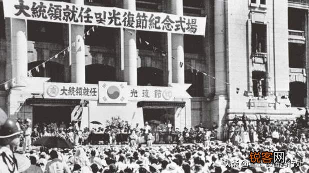 李承晚韩国首任总统,被称为是韩国“国父”,为何最后却流亡美国？